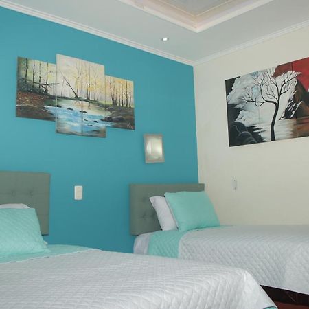 מניזאלס Hotel Dubai מראה חיצוני תמונה