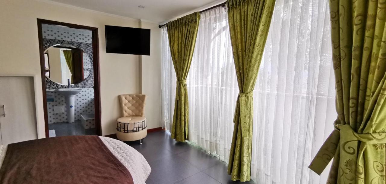 מניזאלס Hotel Dubai מראה חיצוני תמונה