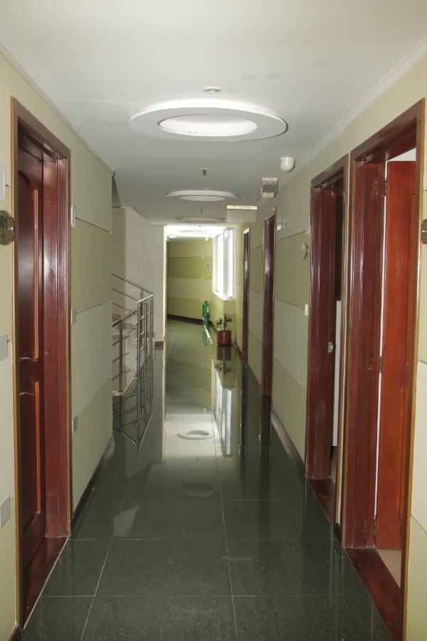 מניזאלס Hotel Dubai מראה חיצוני תמונה